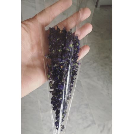 Cornet de violettes séchées