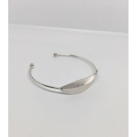 Bracelet feuille ciselée